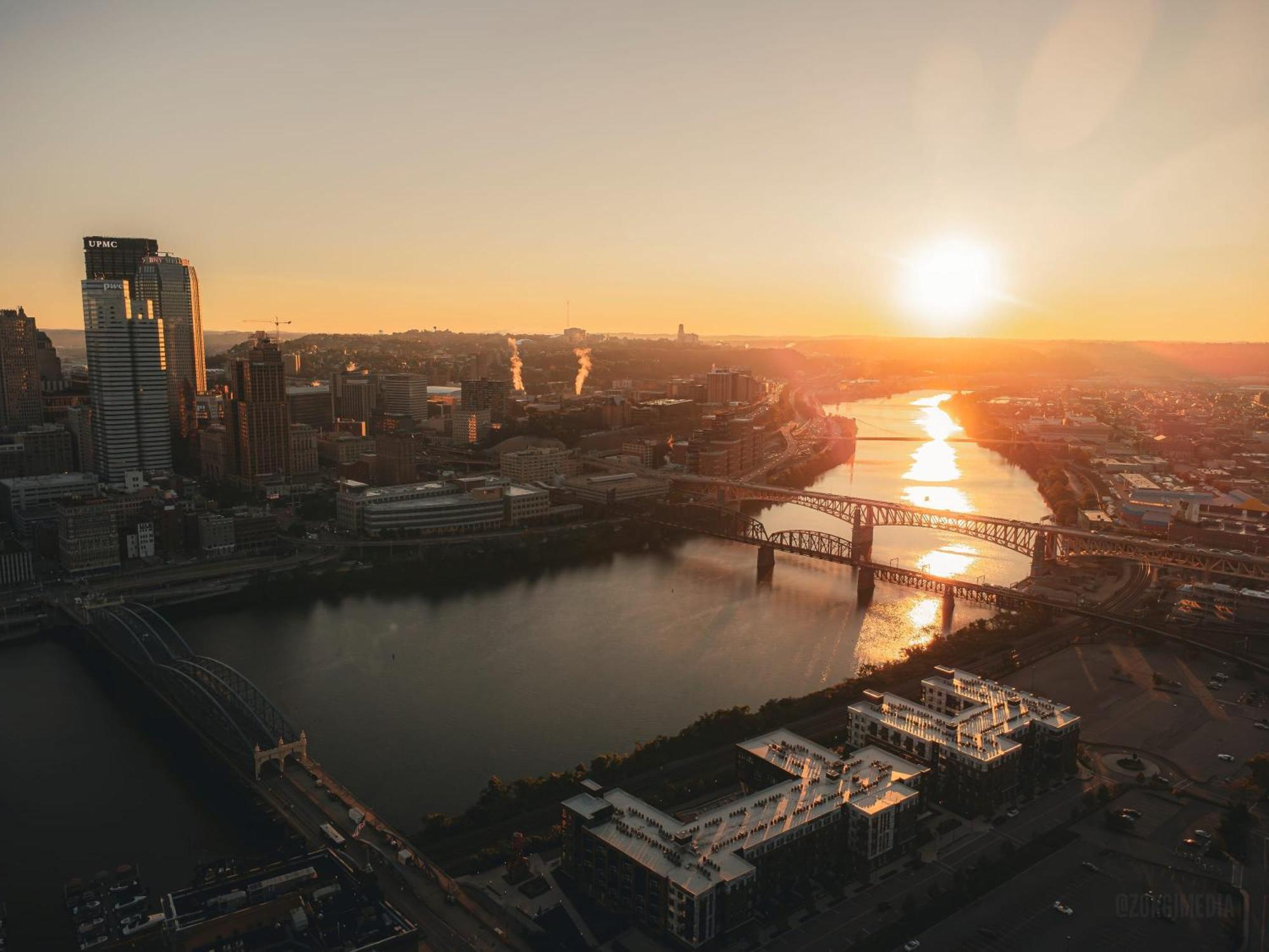 The Peak Mt Washington - Large 2Bd Apt W A View Питсбърг Екстериор снимка