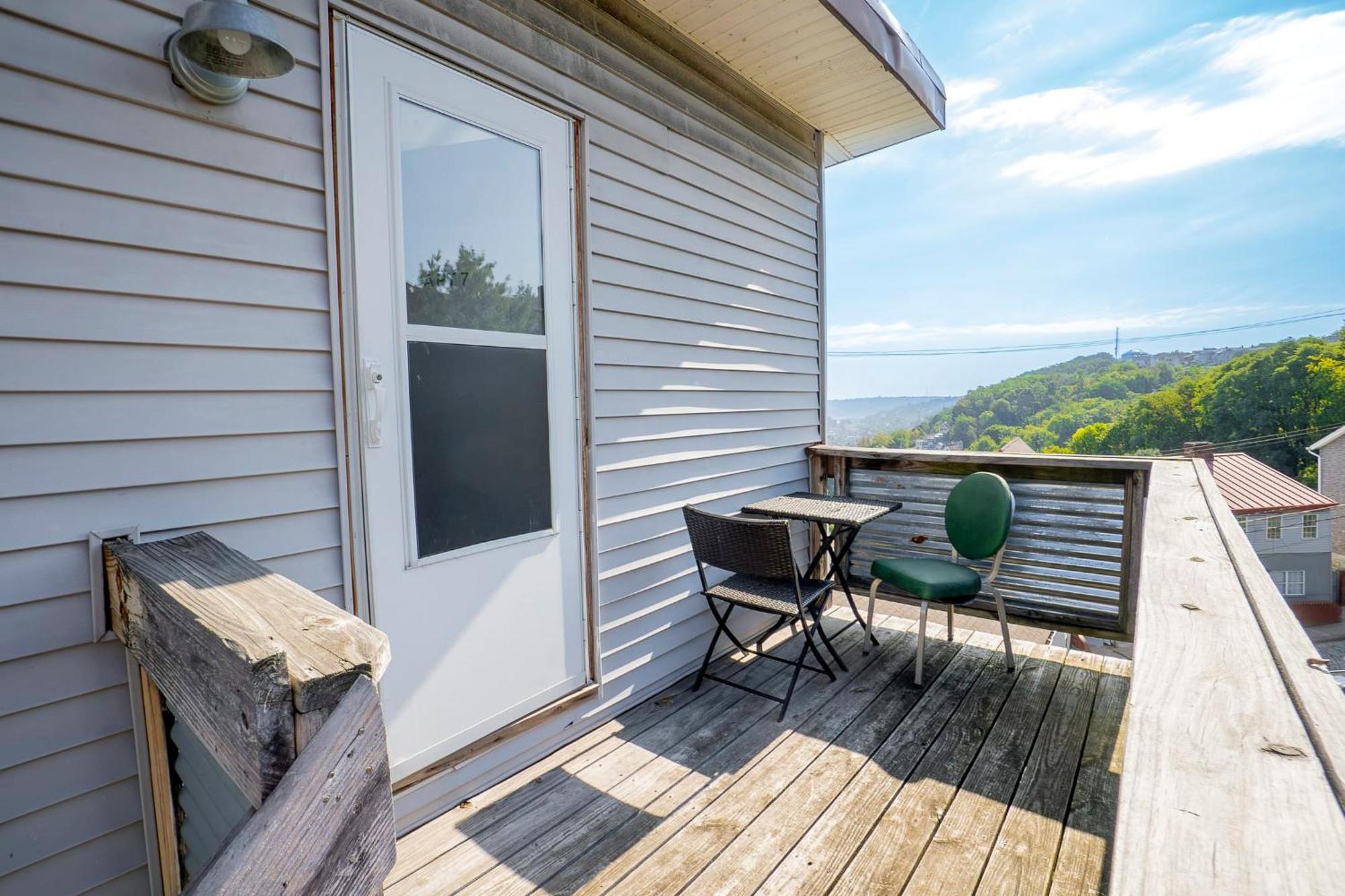 The Peak Mt Washington - Large 2Bd Apt W A View Питсбърг Екстериор снимка
