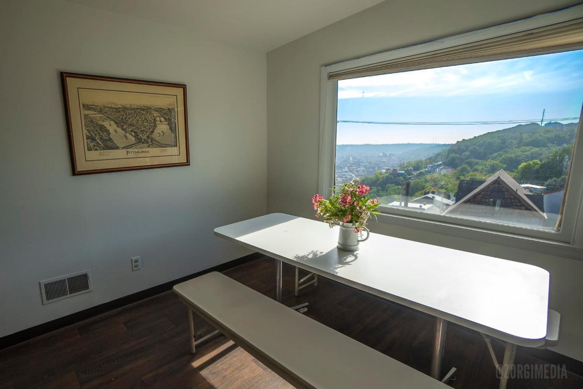 The Peak Mt Washington - Large 2Bd Apt W A View Apartment Питсбърг Екстериор снимка