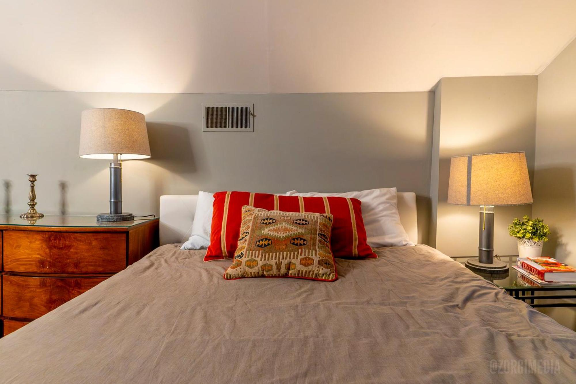 The Peak Mt Washington - Large 2Bd Apt W A View Питсбърг Екстериор снимка